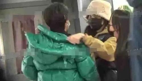 娱乐圈吃瓜爆料女爱豆,揭秘吃瓜爆料的背后故事 第3张 娱乐圈吃瓜爆料女爱豆,揭秘吃瓜爆料的背后故事 第3张